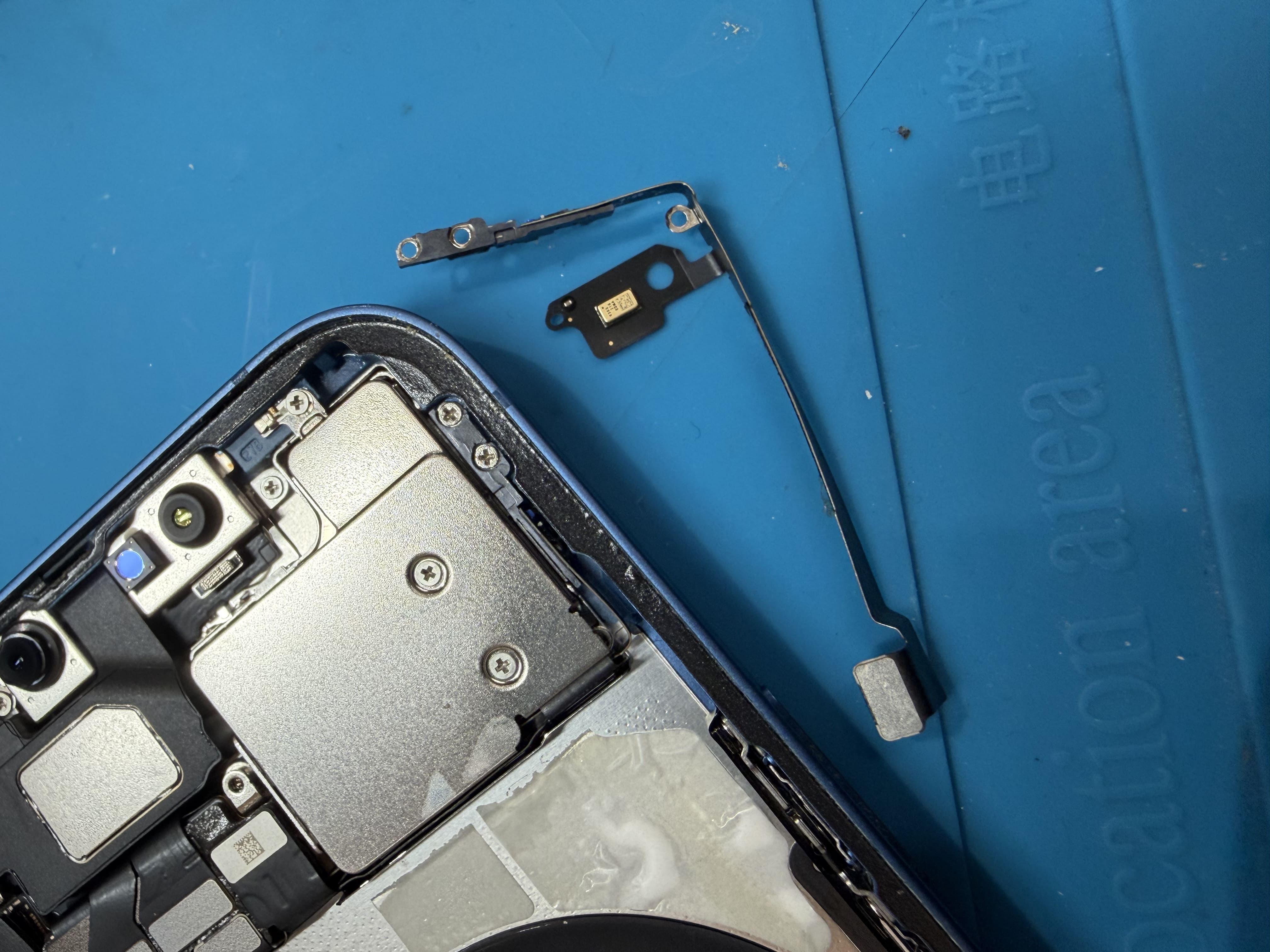 （iPhone13）のNFCアンテナ交換で修理先に迷ったら、相談は【スマホ修理工房池袋P‘パルコ店】へ！